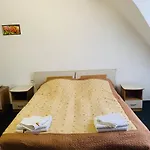 Locanda полярис Polyaris