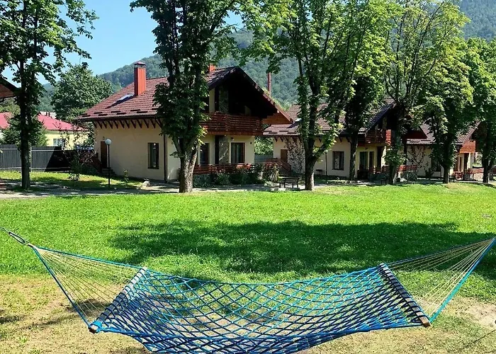 полярис Polyaris Kro Yaremche