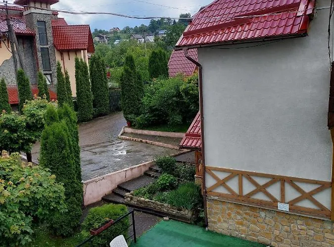 полярис Polyaris Fogadó Jaremcse